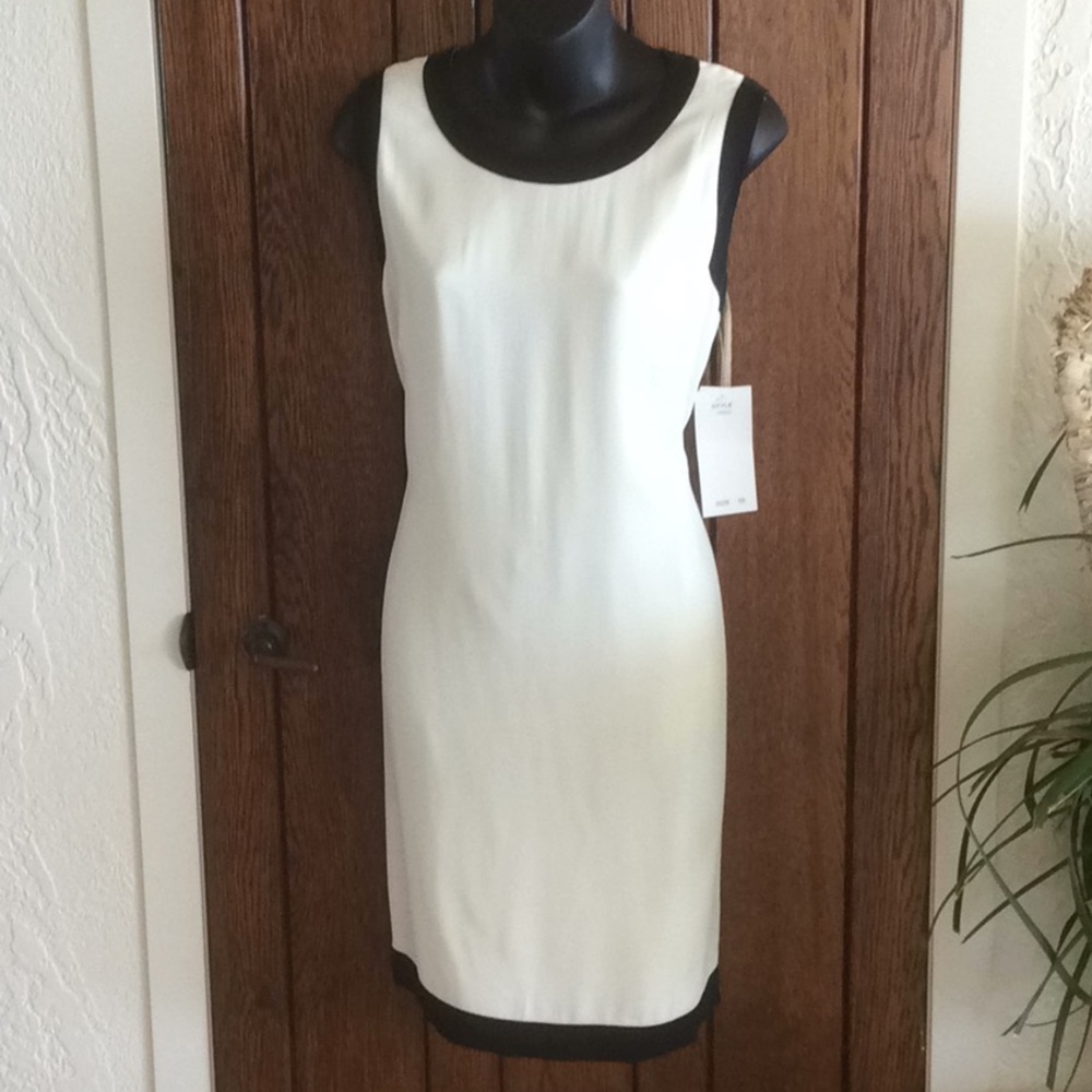 NWT  Dress